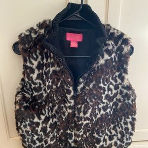 Leopard vest